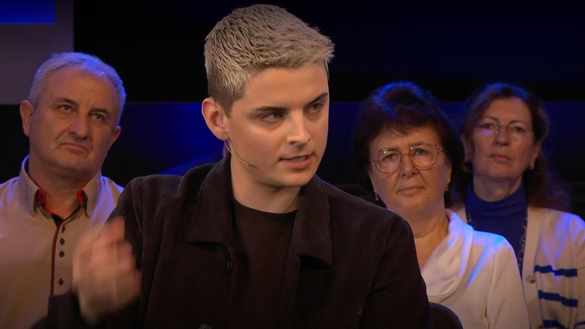 News-Influencer Fabian Grischkat bei der Eröffnung der Hamburger Woche der Pressefreiheit | NDR