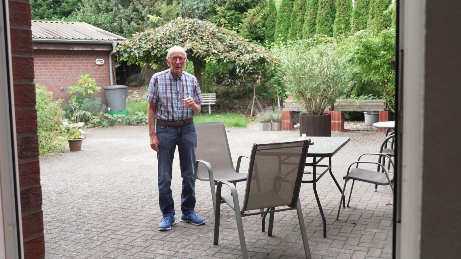 Hans Schubert vor seiner Demenz WG in Pampow | Screenshot
