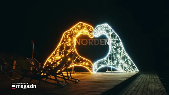 Lichtskulptur auf dem Norden-Festival.