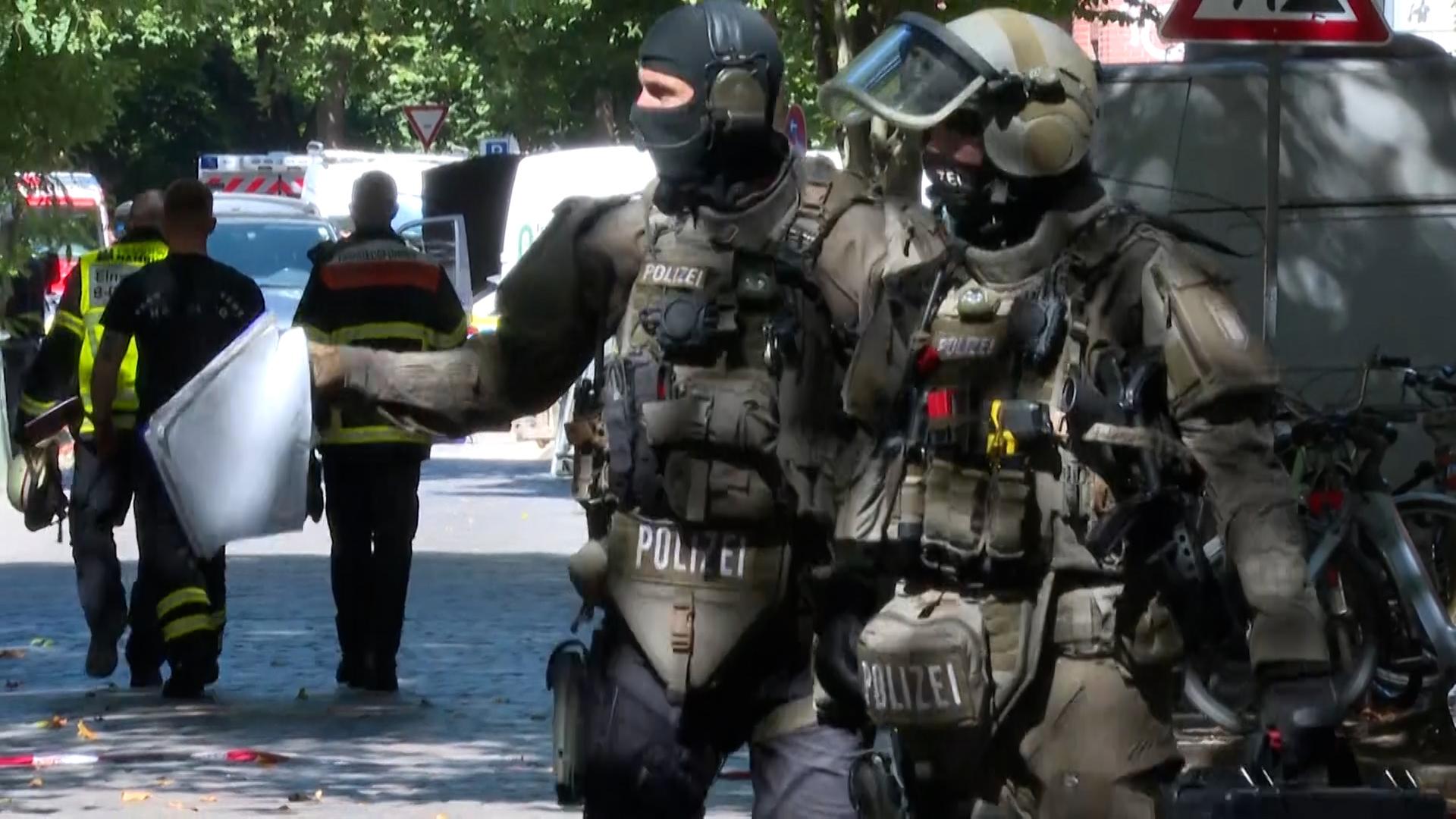 SEK stürmt Wohnung im Hamburger Schanzenviertel