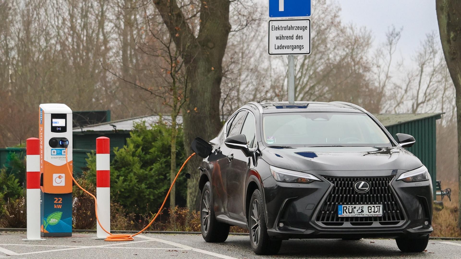 Neue E-Ladesäulen auf Rügen