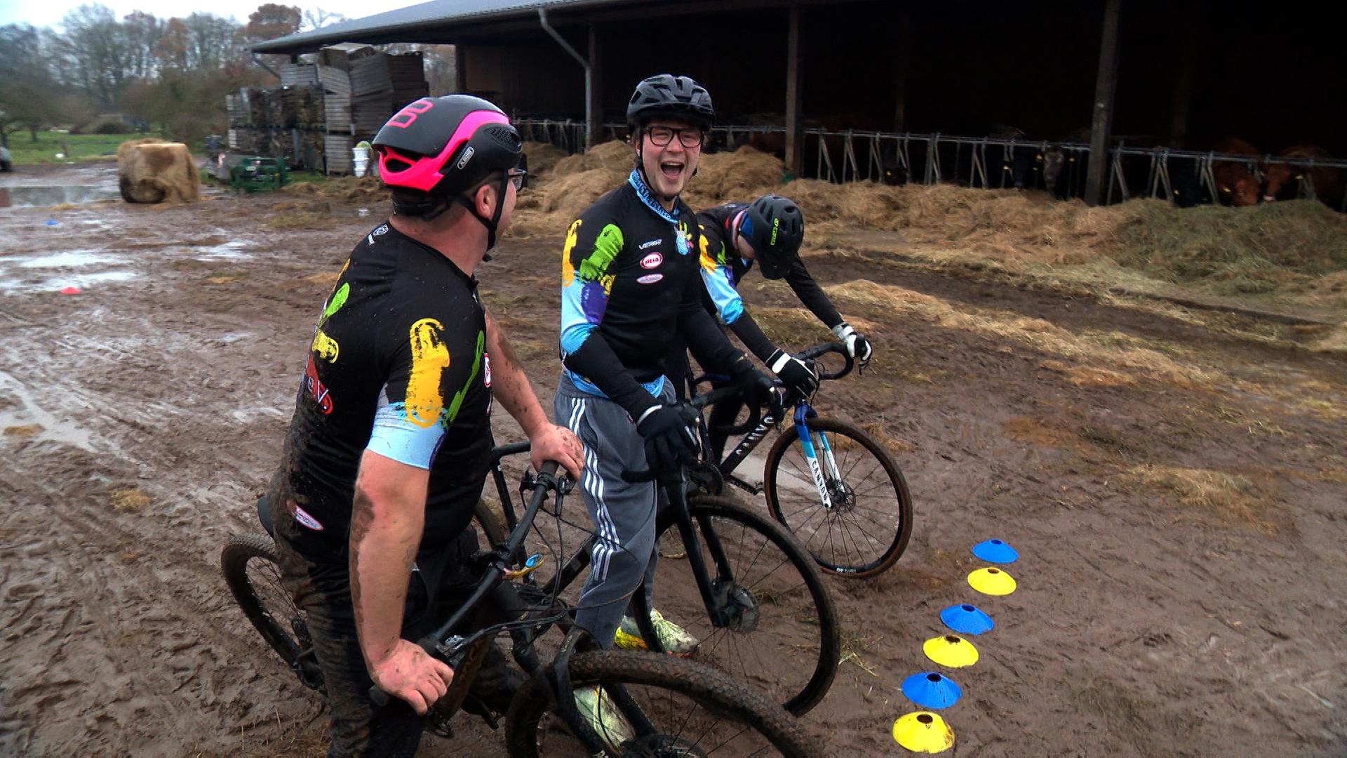 Inklusionsteam aus Ahrensburg startet bei Cyclocross-WM in Italien