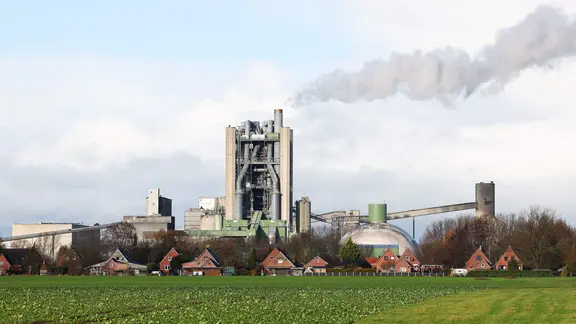 Das Zementwerk von Holcim in Lägerdorf in Schleswig-Holstein.