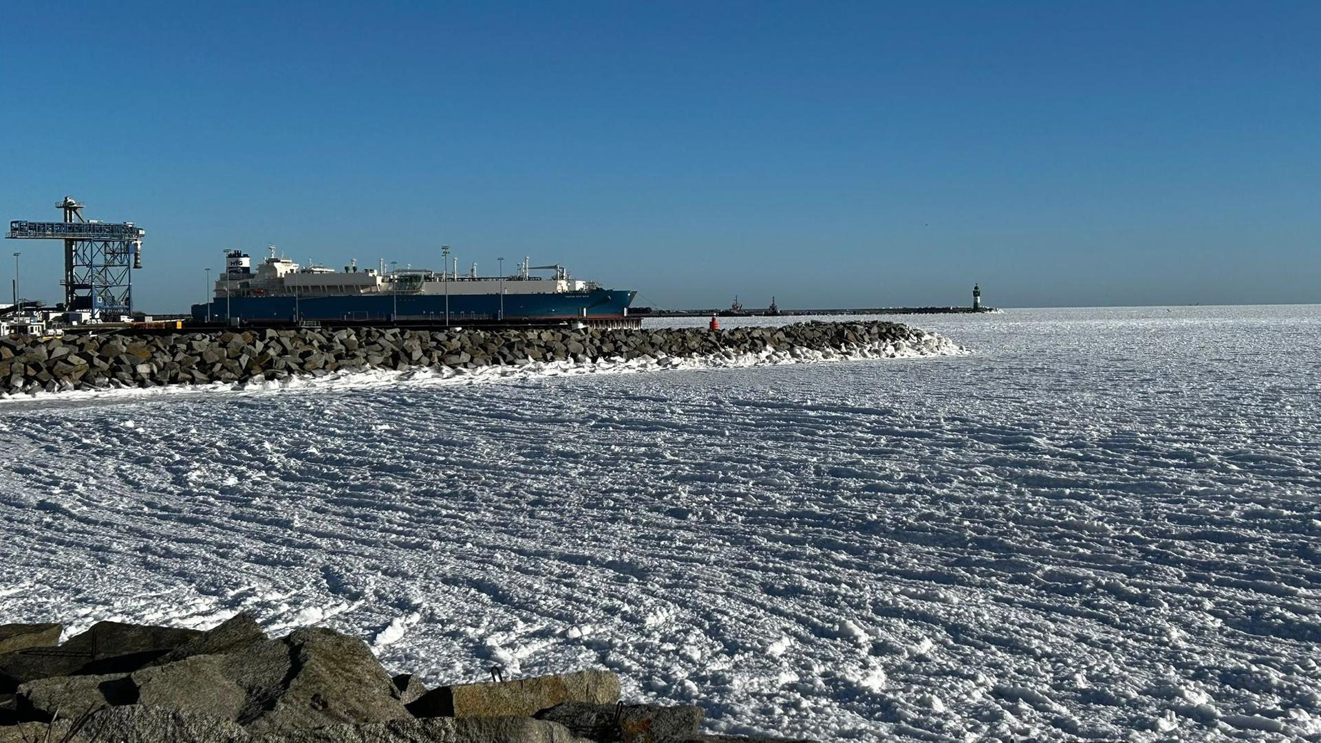 Hafen Mukran reduziert Schiffsverkehr