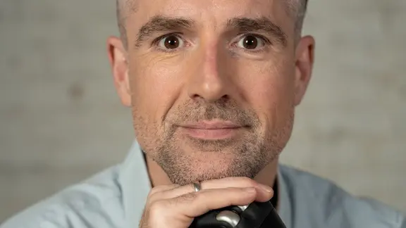 Prof. Dr. Bertolt Meyer im Porträt