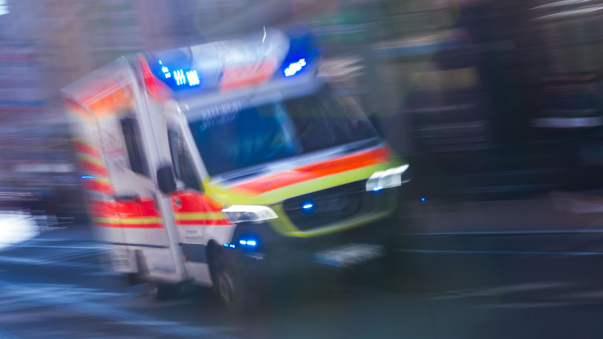 Silvester-Bilanz in MV: Mann verliert Hand durch Böller und viele Brände