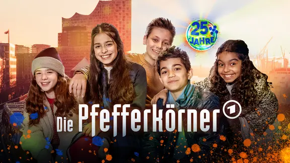 Die Pfefferkörner der 13. Generation: Jasina (gespielt von Sophia), Hakim (Mads), Moritz (Jan), Leo (Charlotte), Amy (Melody)