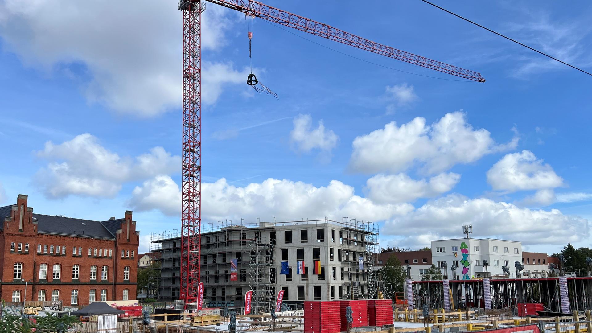 Start für mehrere Großbauvorhaben in der Region Rostock