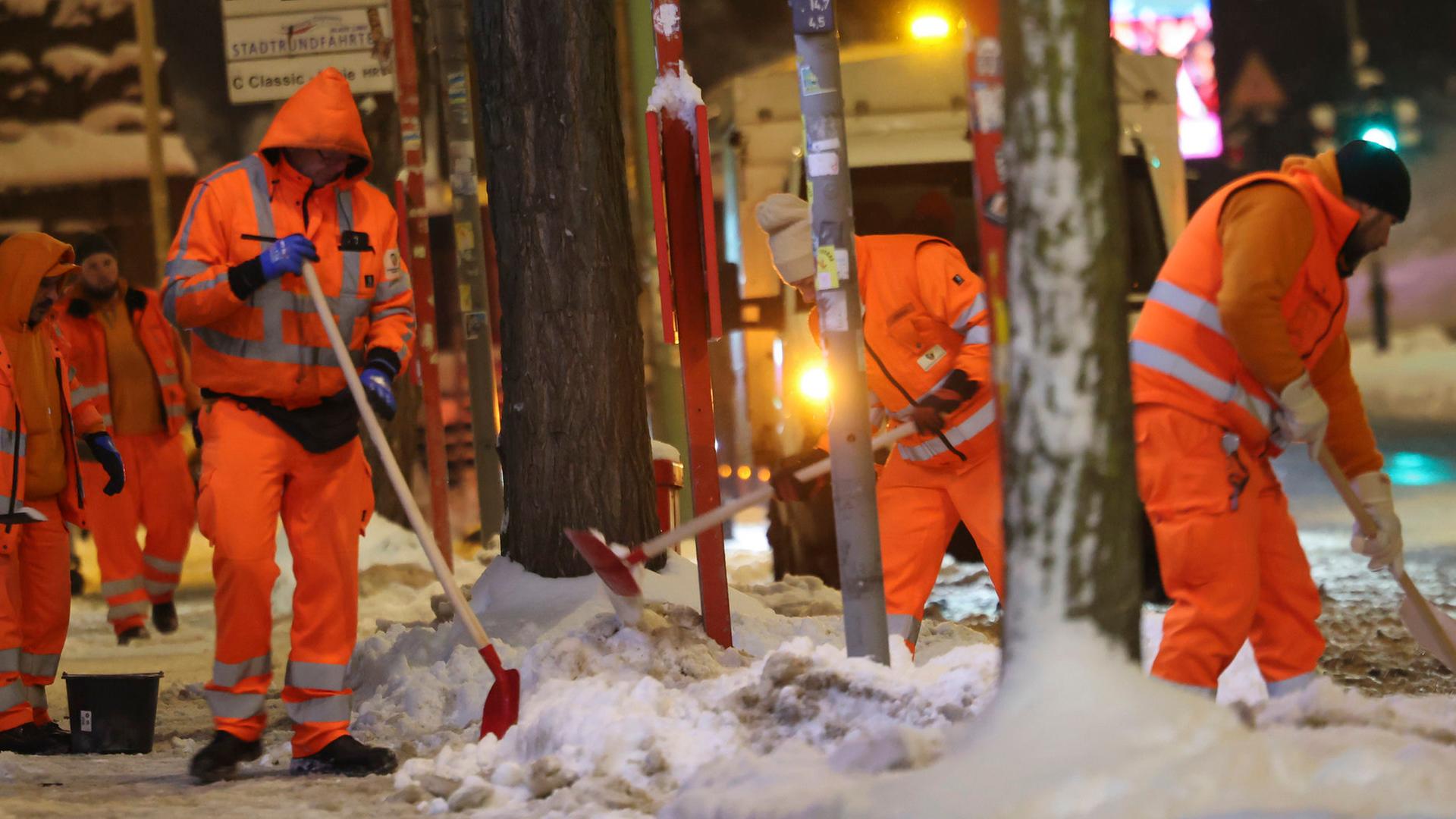 Schnee-Liveticker für Hamburg: Einschränkungen beim hvv und der Bahn