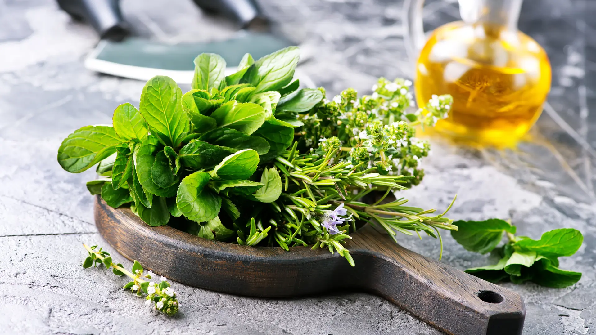 Basil, parsley, rosemary: Cooking with fresh herbs