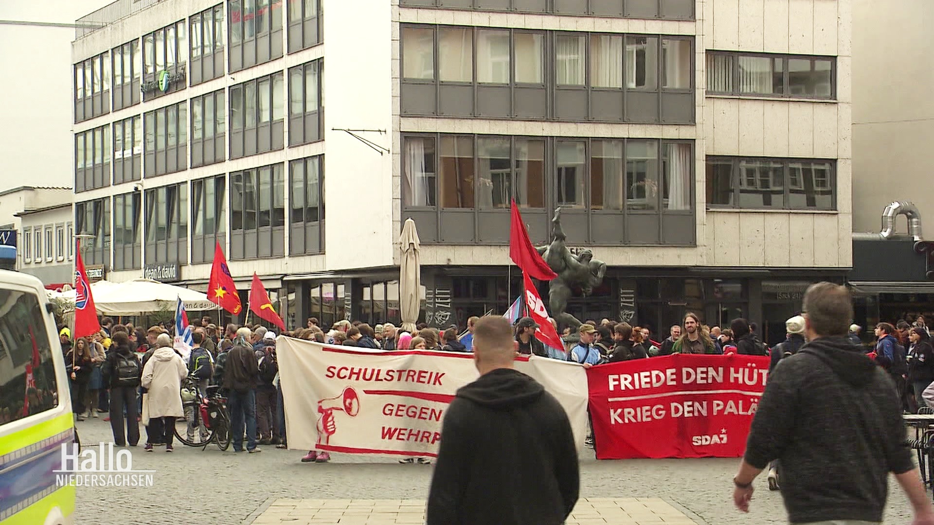 Braunschweig und Osnabrück bekommen neue Musterungszentren | ndr.de