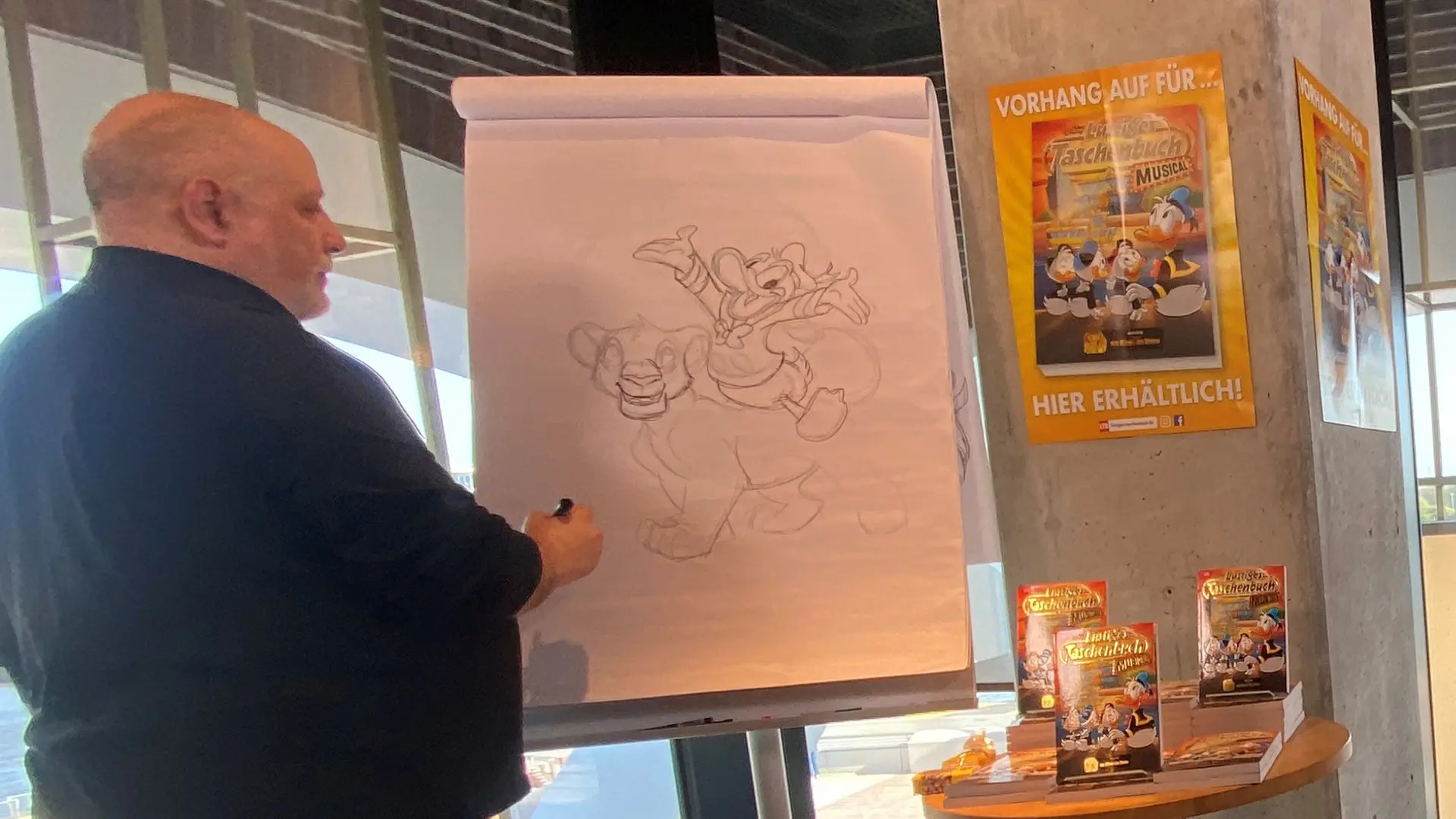 Lustige Taschenbücher blicken hinter die Kulissen von 