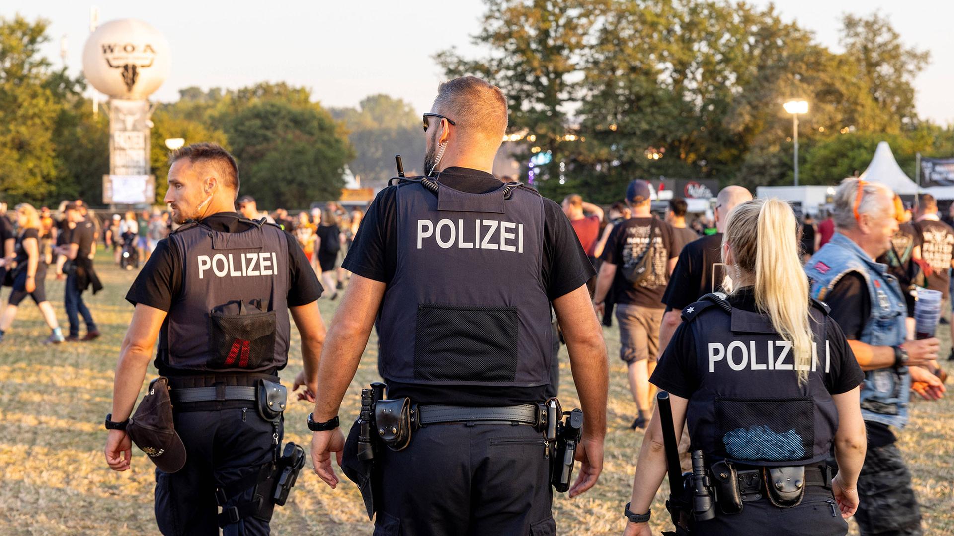 Wacken Open Air 2025: So sichern Polizei und Co. das Mega-Festival