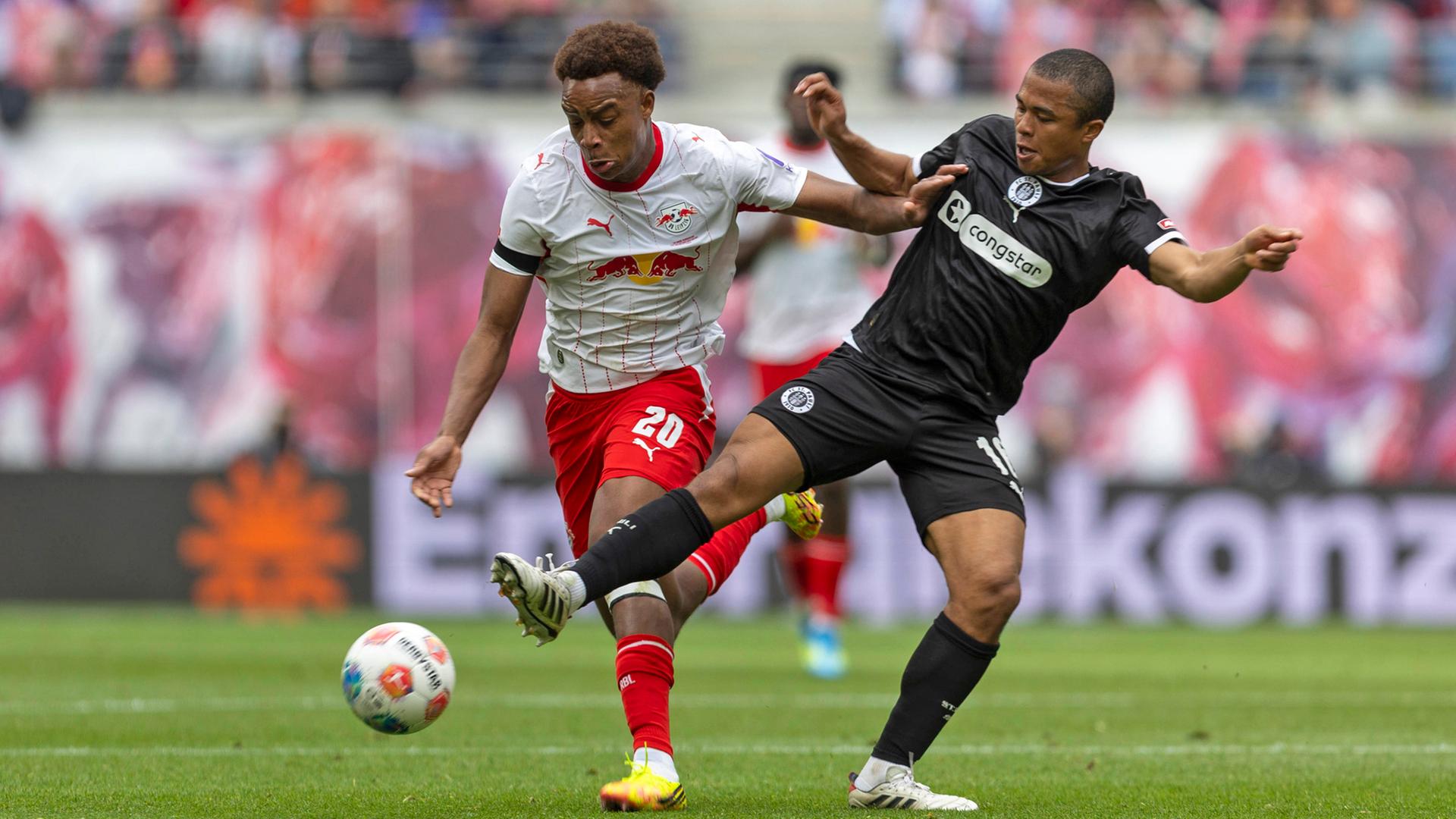 Jetzt live: St. Pauli in Leipzig, Werder in Hoffenheim