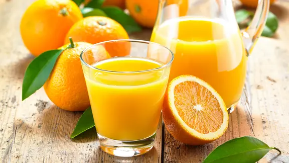 Orangensaft | Fotolia.com, cut Orangensaft