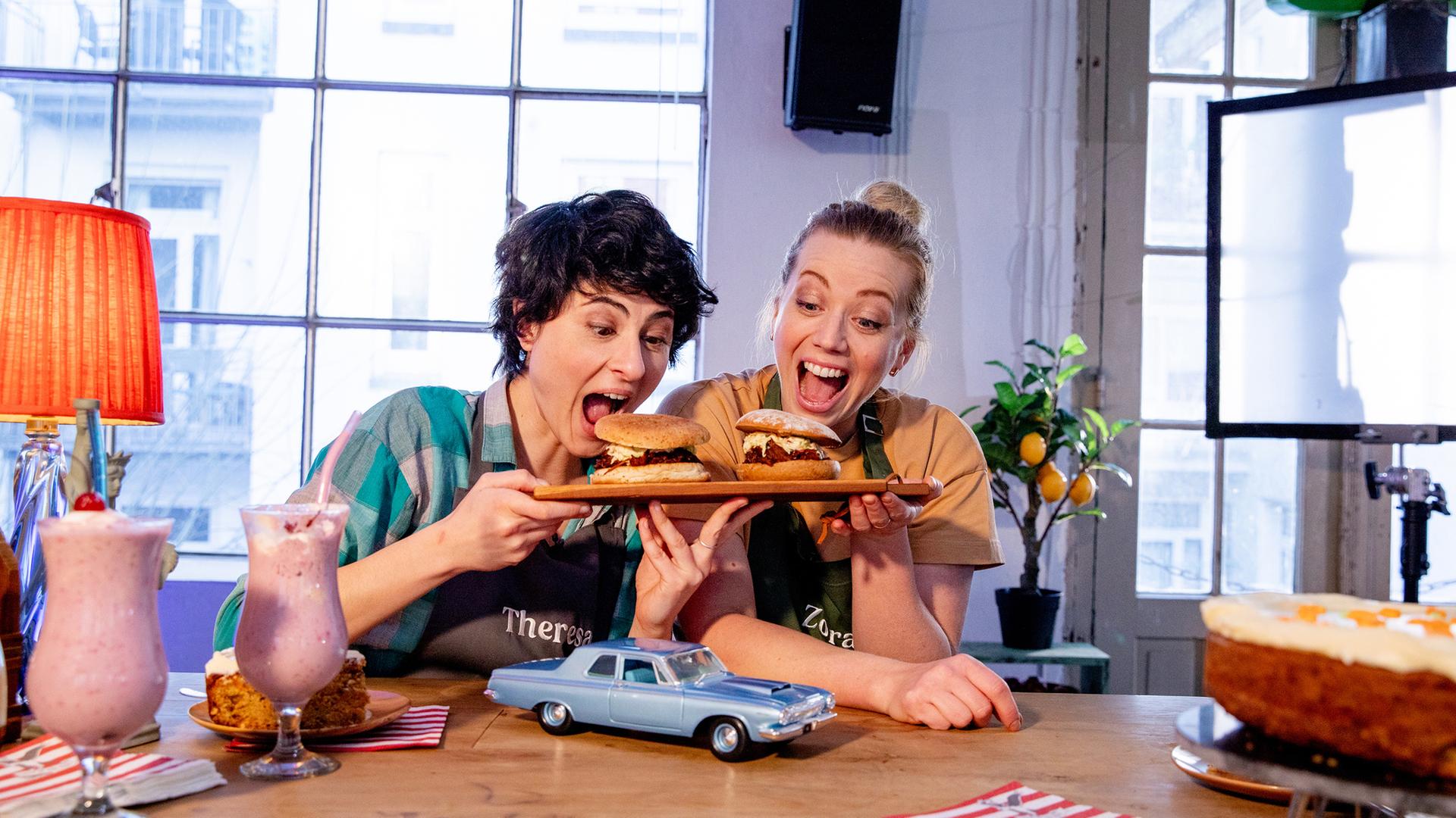 Zora Klipp und Theresa Knipschild | NDR/Claudia Timmann