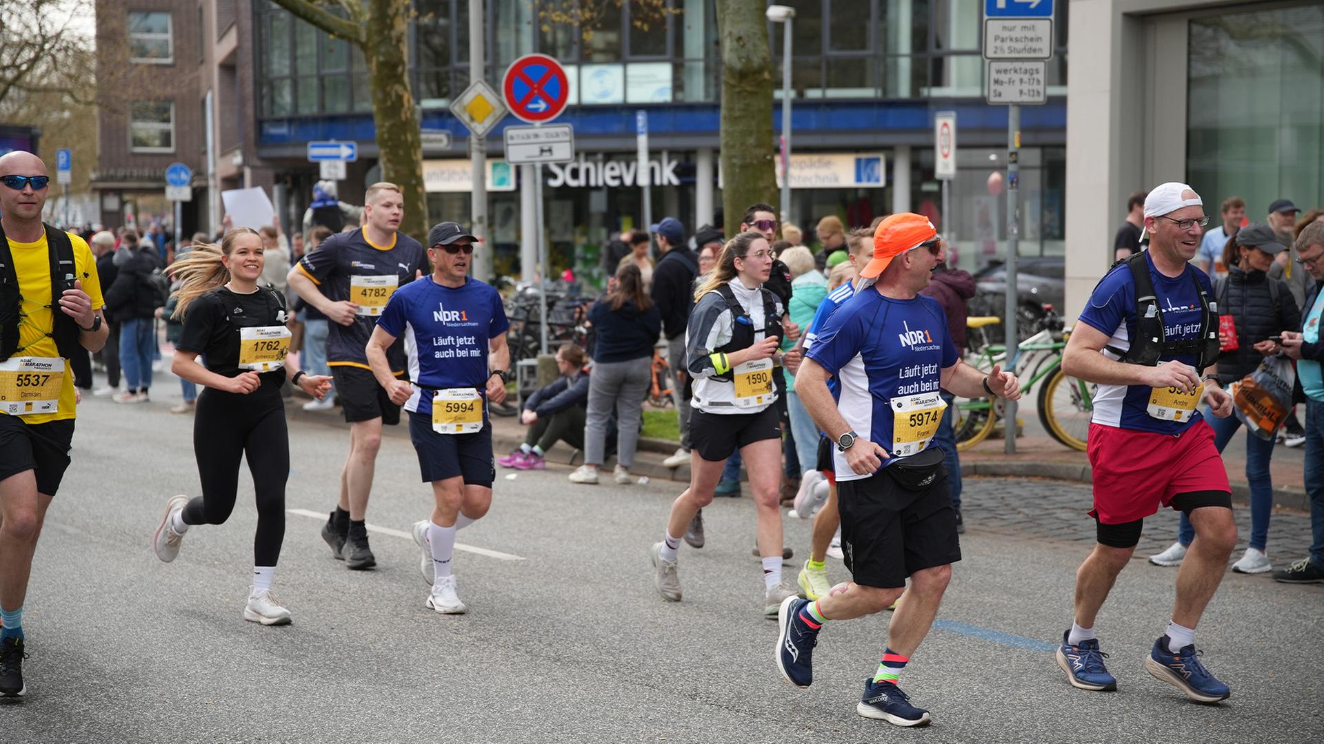 Der Hannover-Marathon 2026 zählt so viele Teilnehmende wie nie | NDR, Luisa Müller