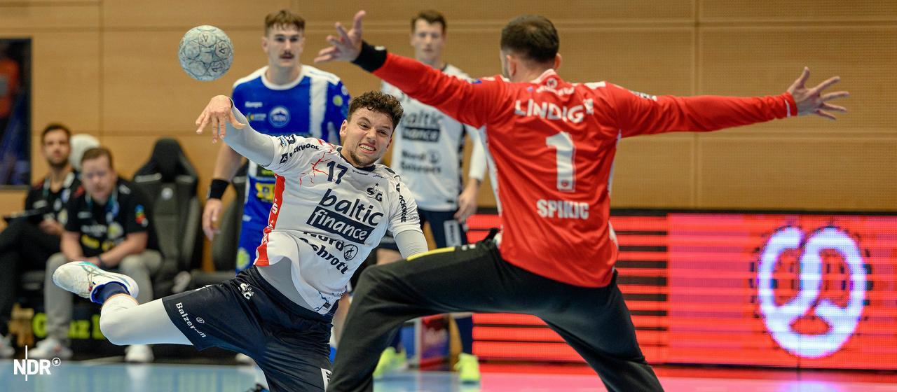 Spielszene aus dem Spiel der SG Flensburg-Handewitt beim ThSV Eisenach: Marko Grgic wirft. | IMAGO / Christian Heilwagen Spielszene aus dem Spiel der SG Flensburg-Handewitt beim ThSV Eisenach: Marko Grgic wirft.