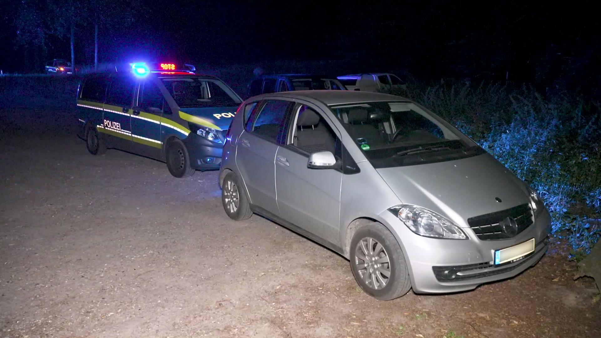 Autofahrer flüchtet vor Polizeikontrolle und springt in See