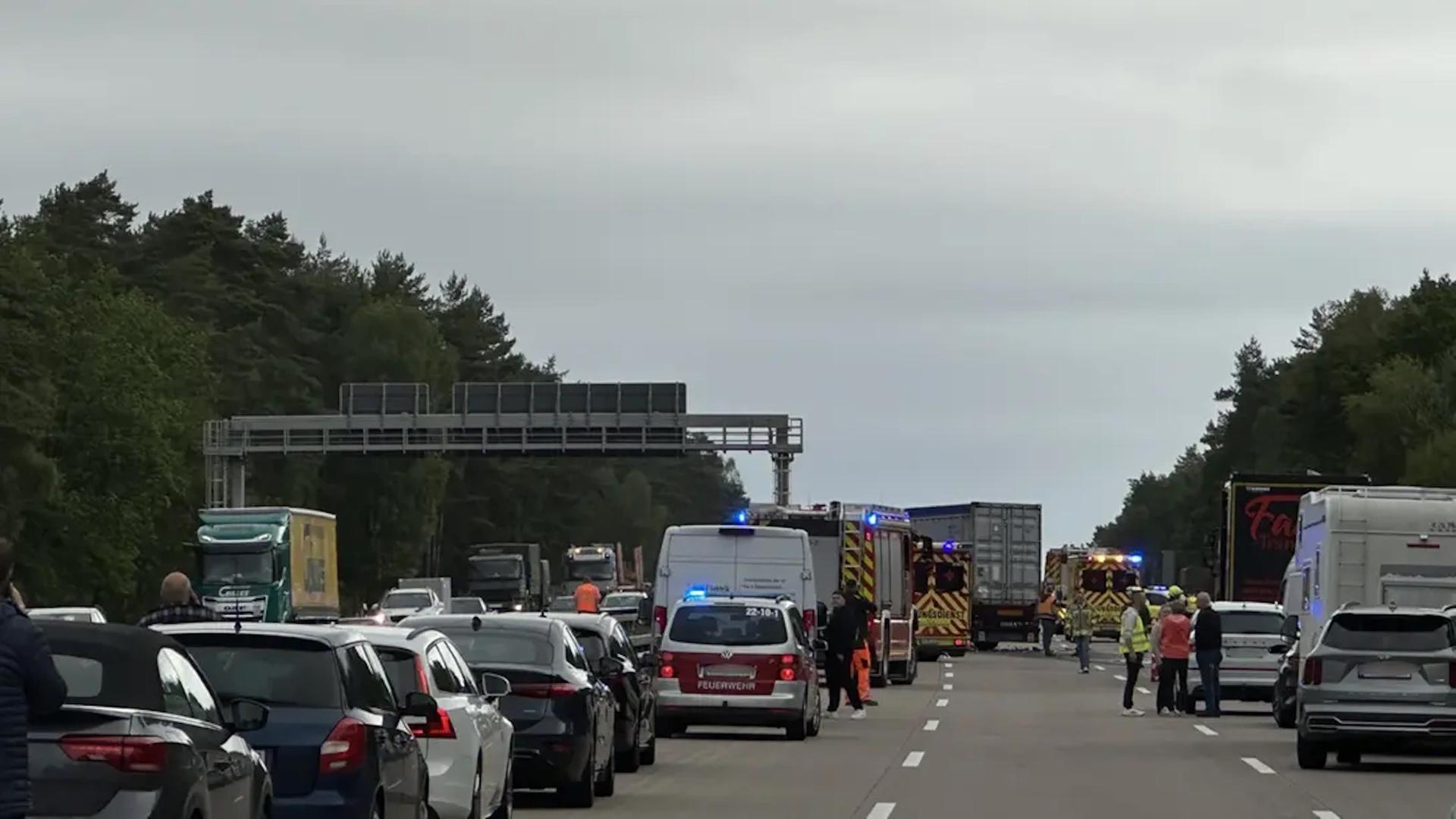 Nach Unfall mit zwei Lkw: A7 am Walsroder Dreieck wieder frei