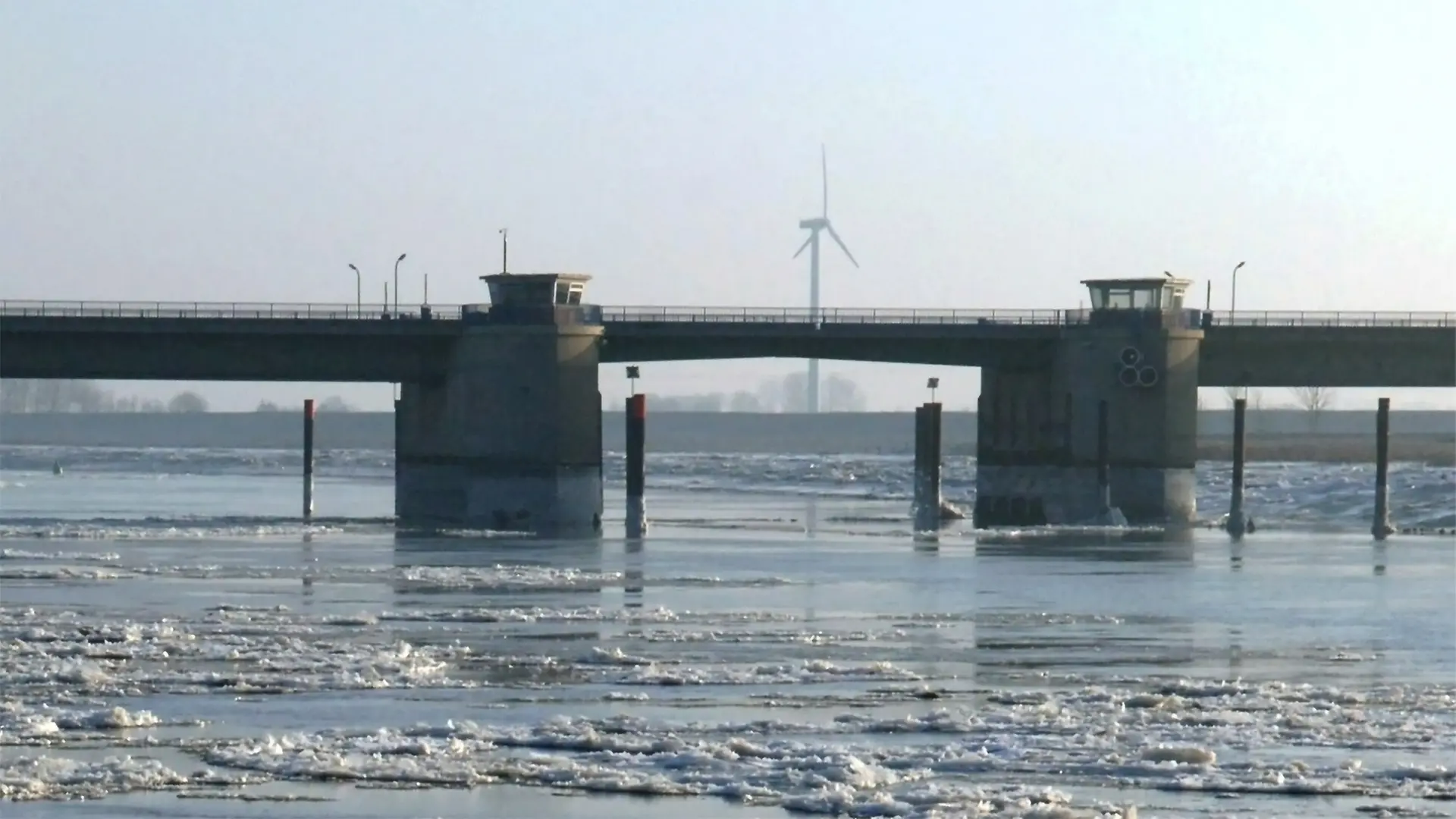 Sanierung der Eiderbrücke Tönning: Ärger um lange Sperrung