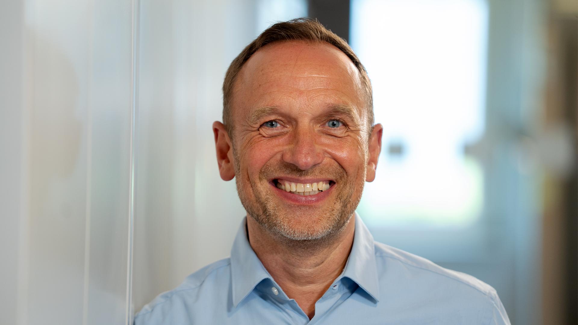 Erraten, erkennen und gewinnen: Spielen Sie mit Jan Bastick