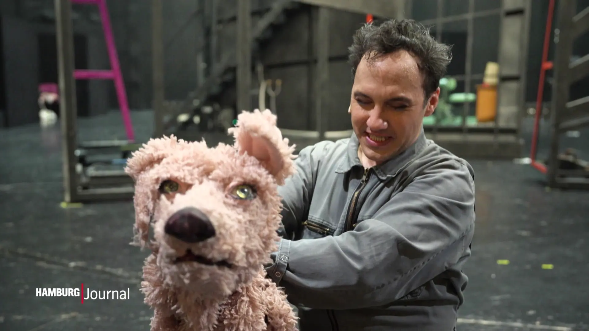 Ein Hauch Frankensteins Monster: "Hundeherz" im Schauspielhaus