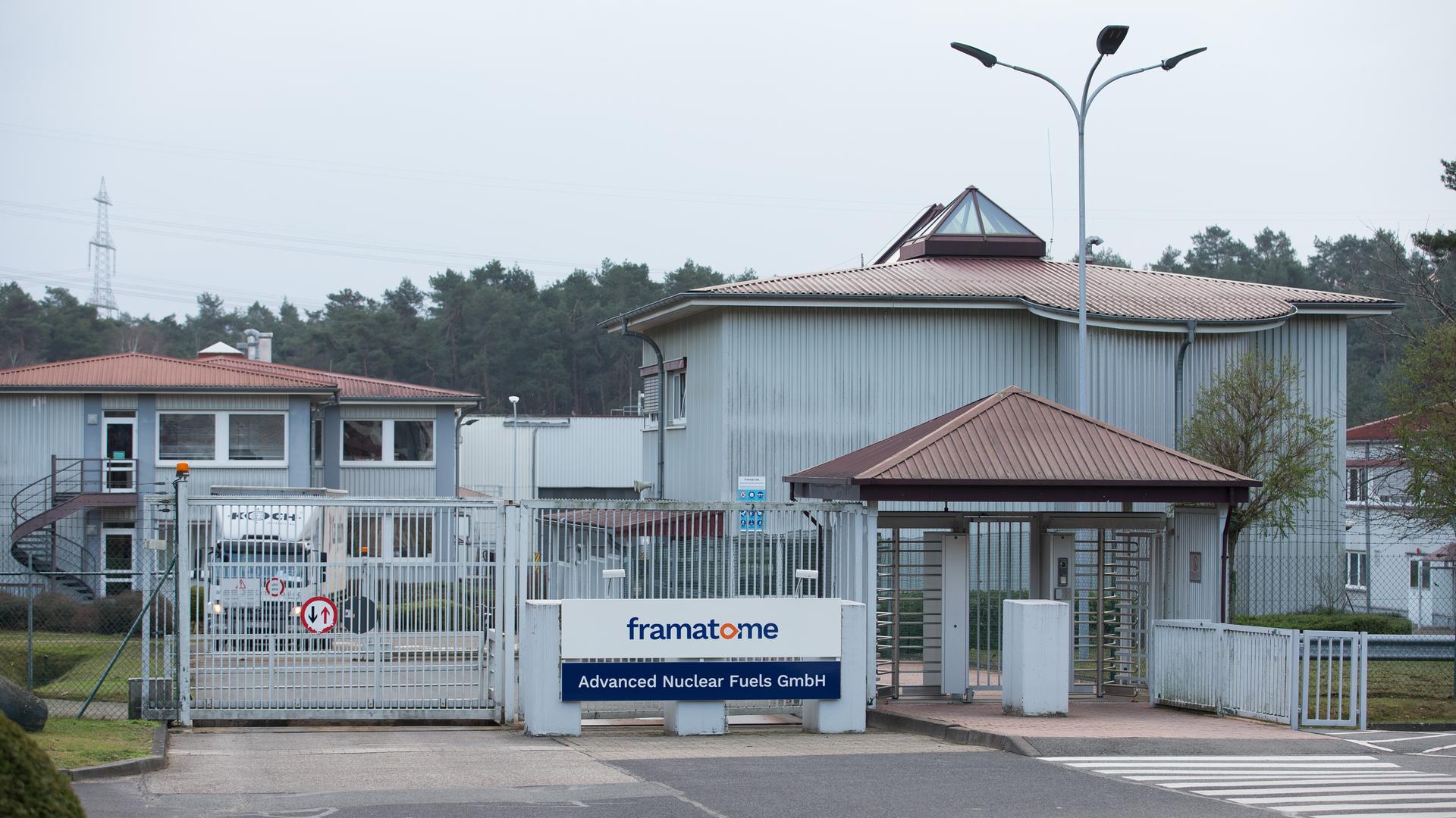 Das Eingangstor der Brennelemente-Fabrik Framatome - Advanced Nuclear Fuels GmbH - in Lingen. | picture alliance / dpa | Friso Gentsch