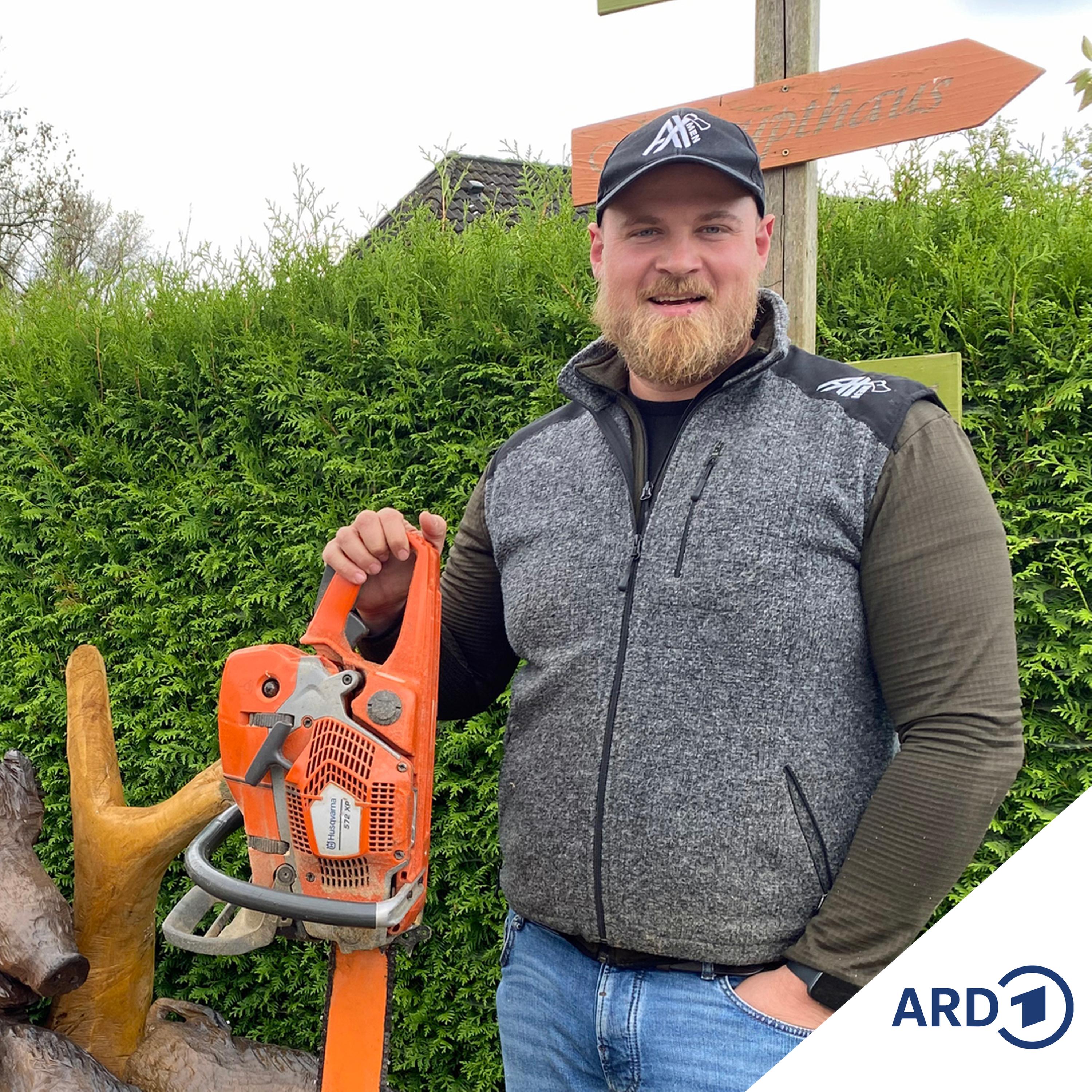 SH-Schnack mit Matthias Widera - Motorsägenkünstler vom Bekhof episode artwork