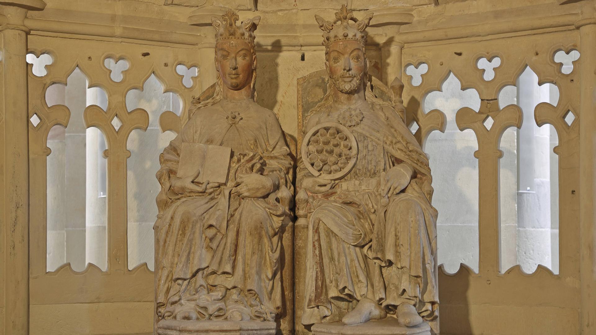 Künstlerin aus MV gestaltet neuen Sarg für Otto den Großen