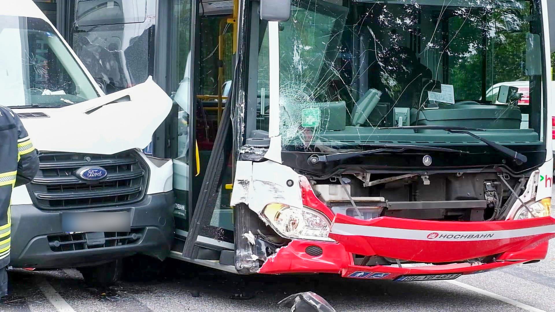 Busunfälle in Hamburg nehmen deutlich zu