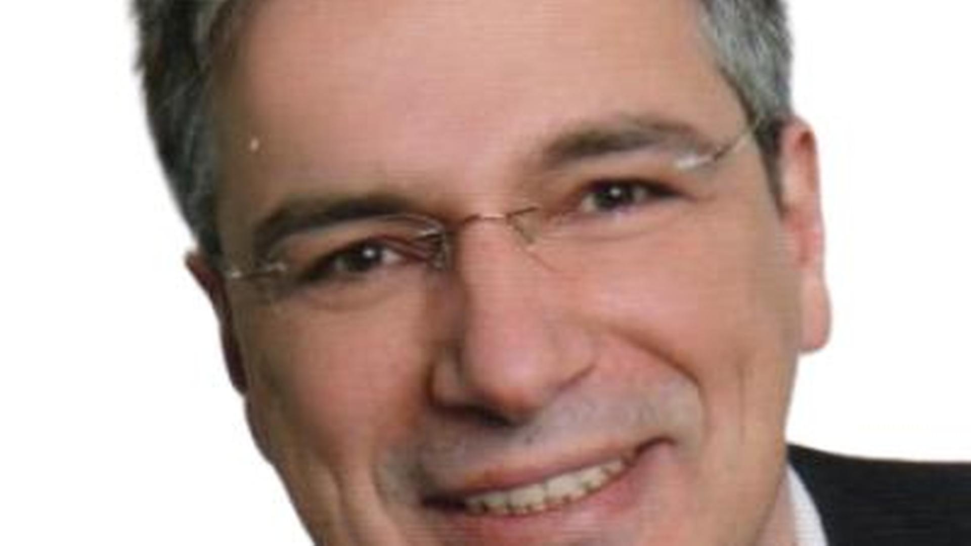 Massimo De Matteis von VOLT kandidiert für Oberbürgermeister-Wahl Schwerin