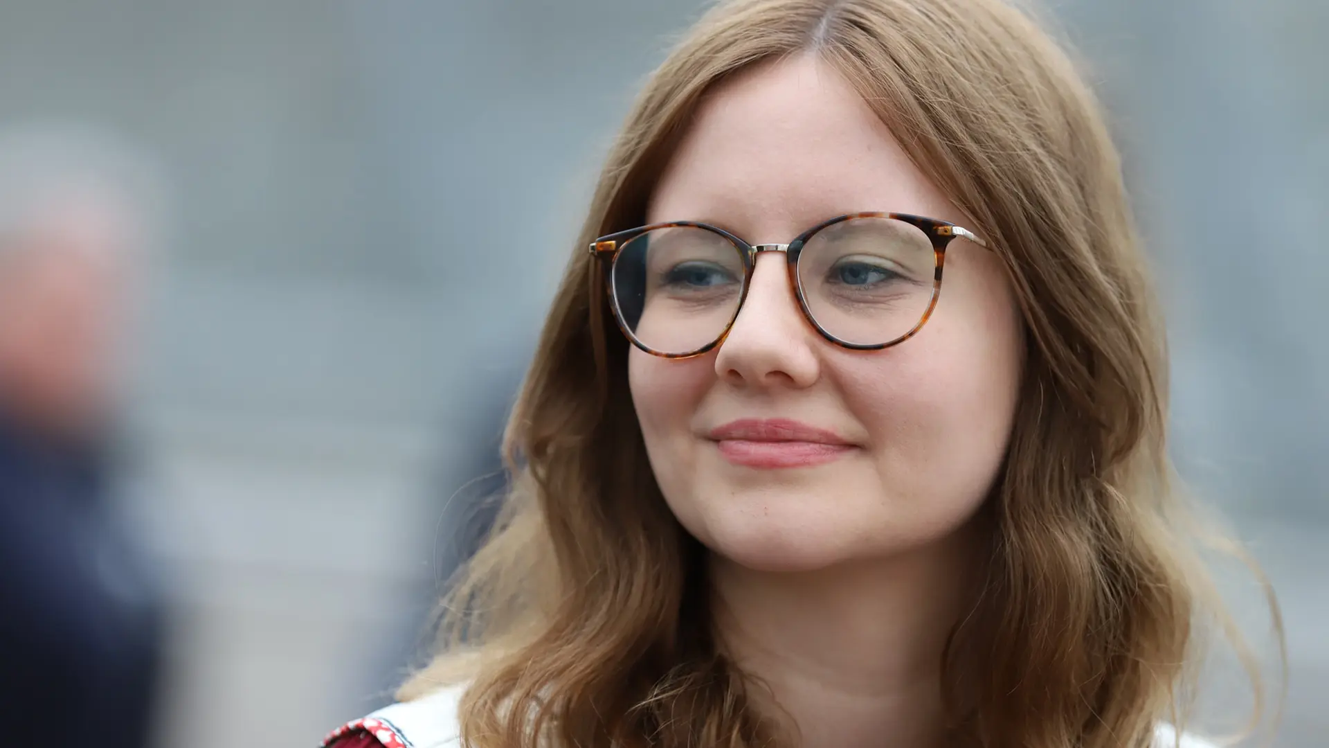 Leonie Schölers Leseshow über "Beklaute Frauen" empowert Hamburgerinnen ...