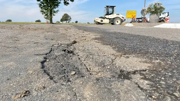 Radweg- und Straßensanierung bei Schönberg.