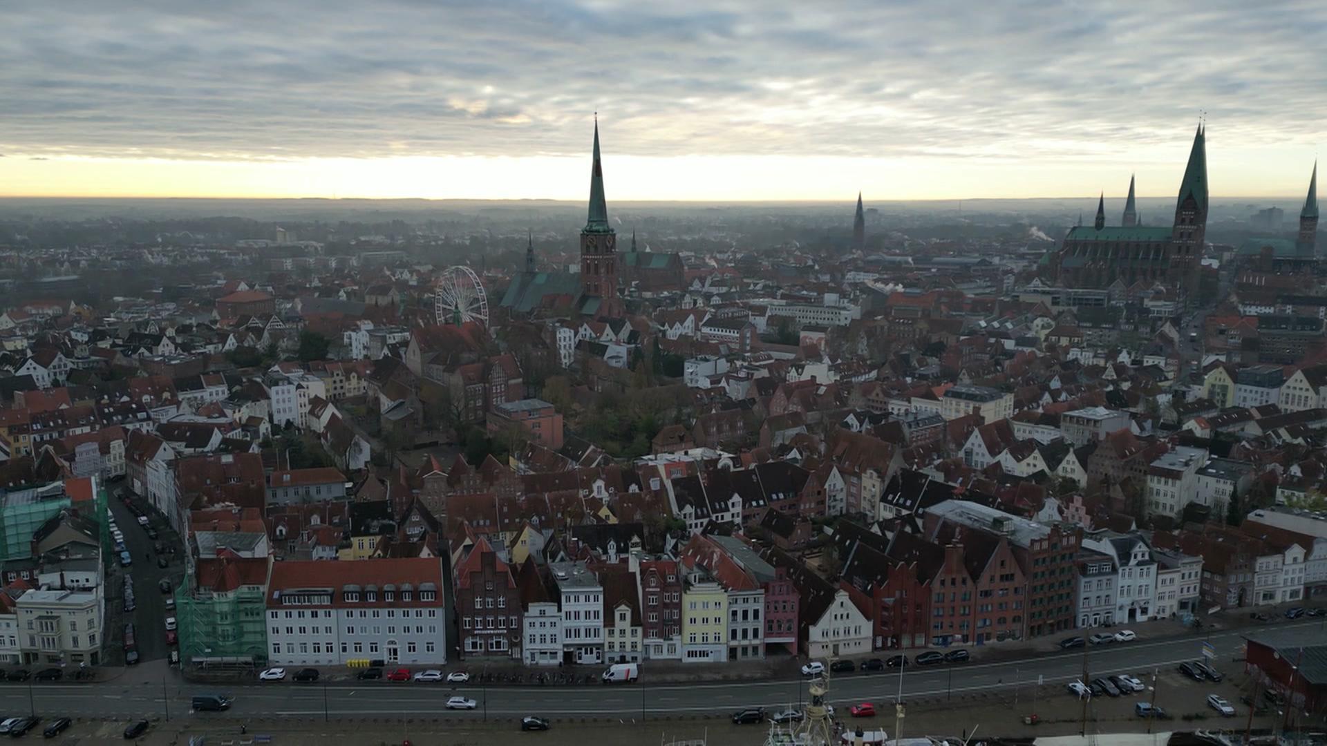 Welterbe in Gefahr: Lübecks bröckelnde Bauten