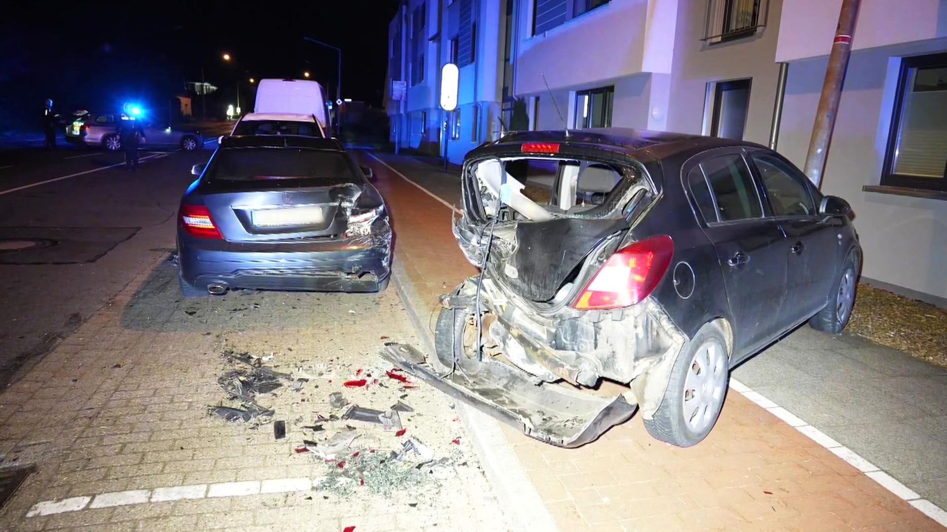 Schwerer Unfall nach einem mutmaßlichen Autorennen in Vechta. | Nord-West-Media TV