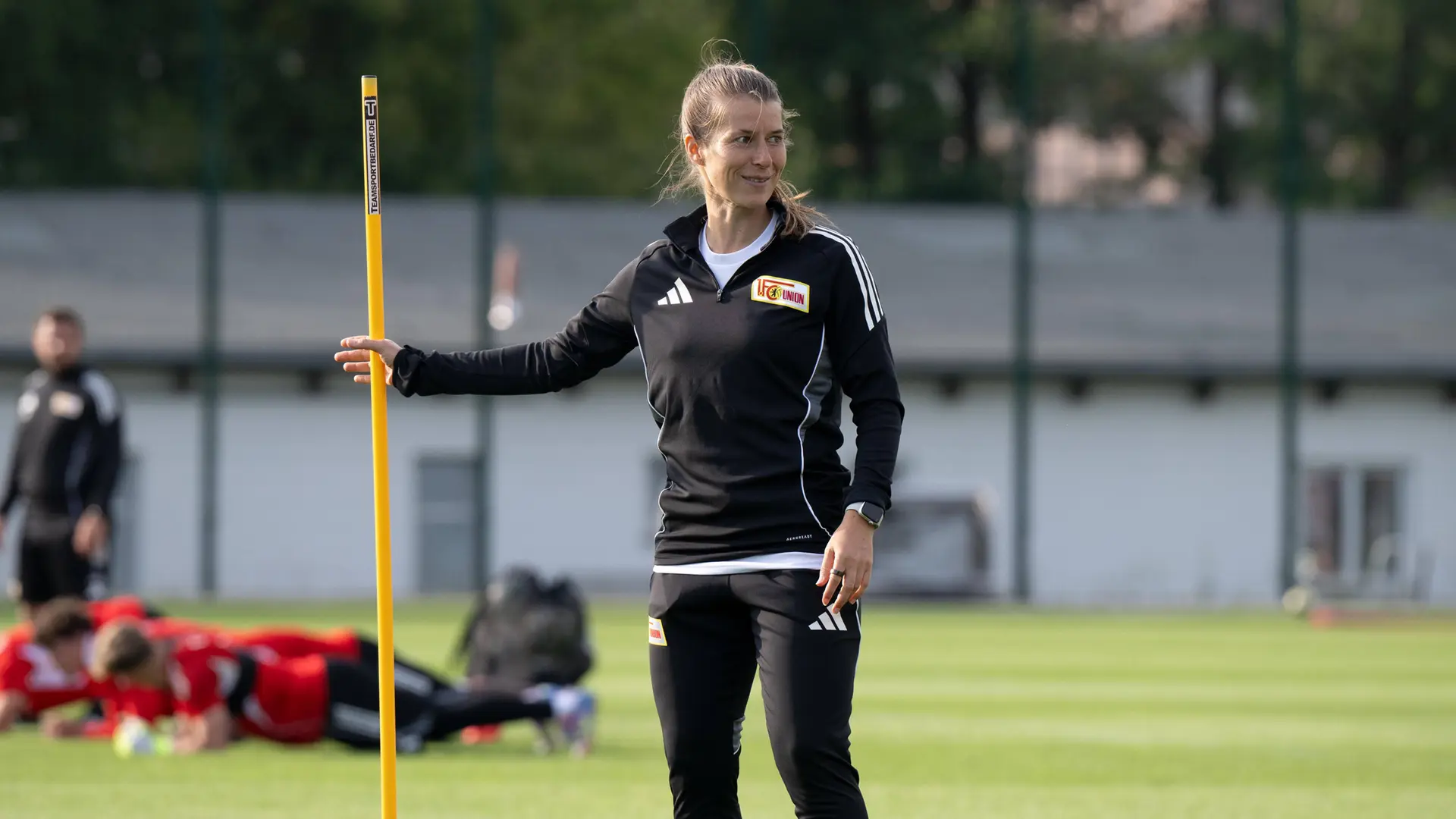 Eta erste Cheftrainerin in der Fußball-Bundesliga