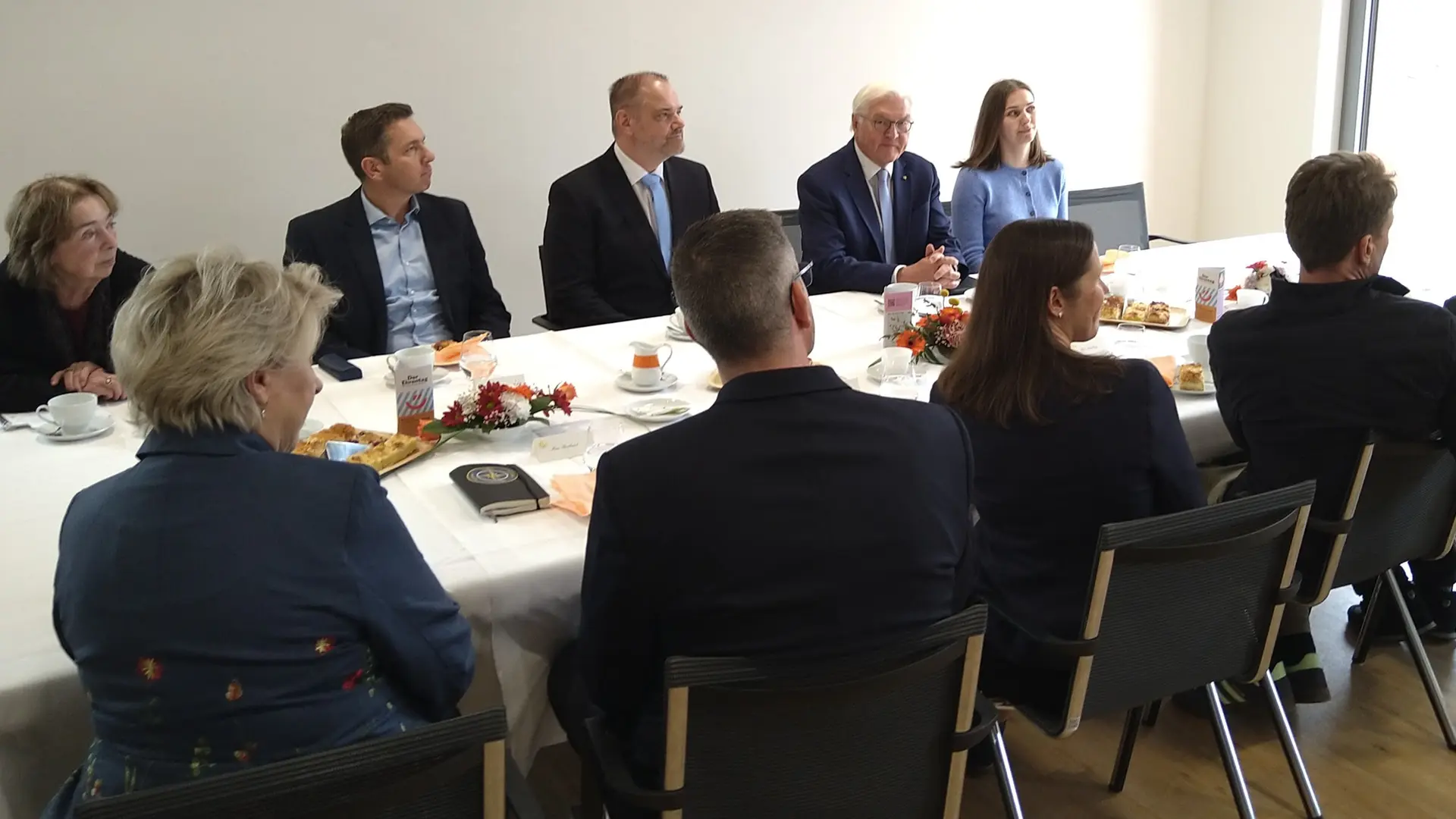 Stralsund: Bundespräsident lädt zum gepflegten Streit