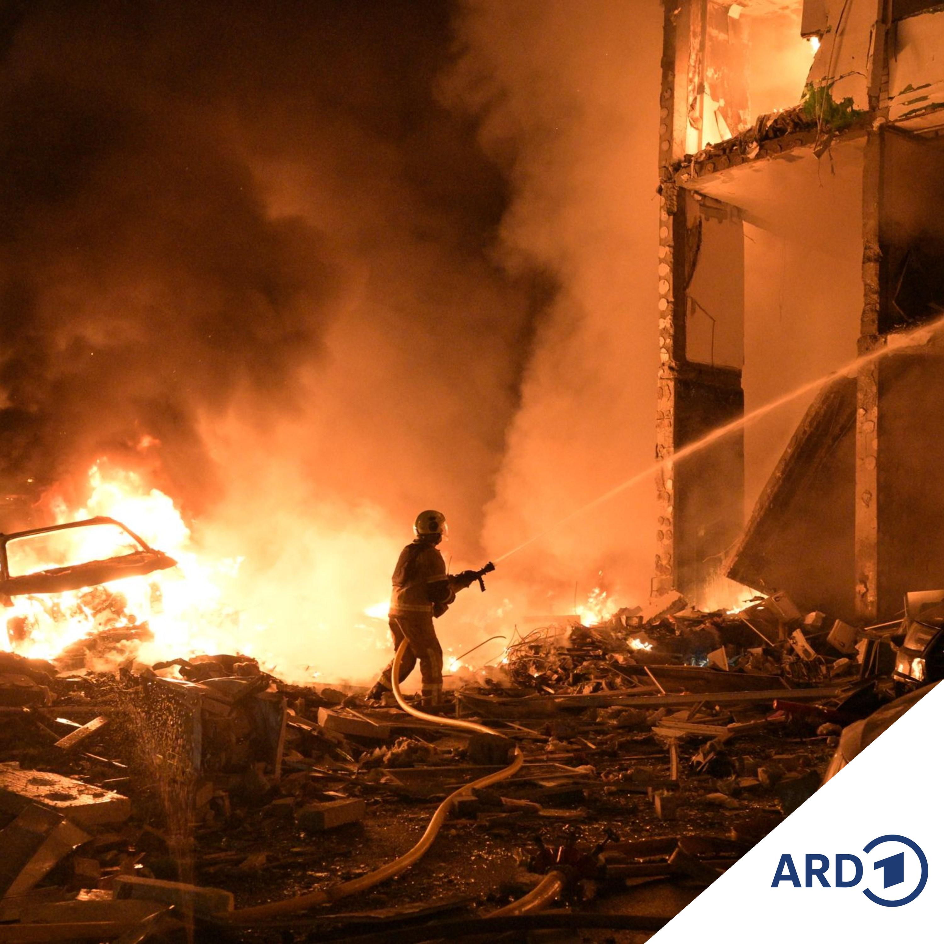 Massive russische Angriffe auf Ukraine vor Nato-Gipfel episode artwork