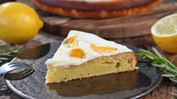  Zitronenkuchen mit Ricottacreme und Krokant