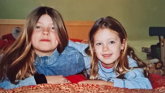 Lisa Ummen und Sophie Fahrenholtz als Kinder