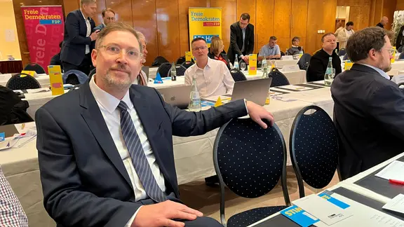 Jakob Schirmer ist Hochschullehrer und neuer Spitzenkandidat der Landes-FDP in MV.