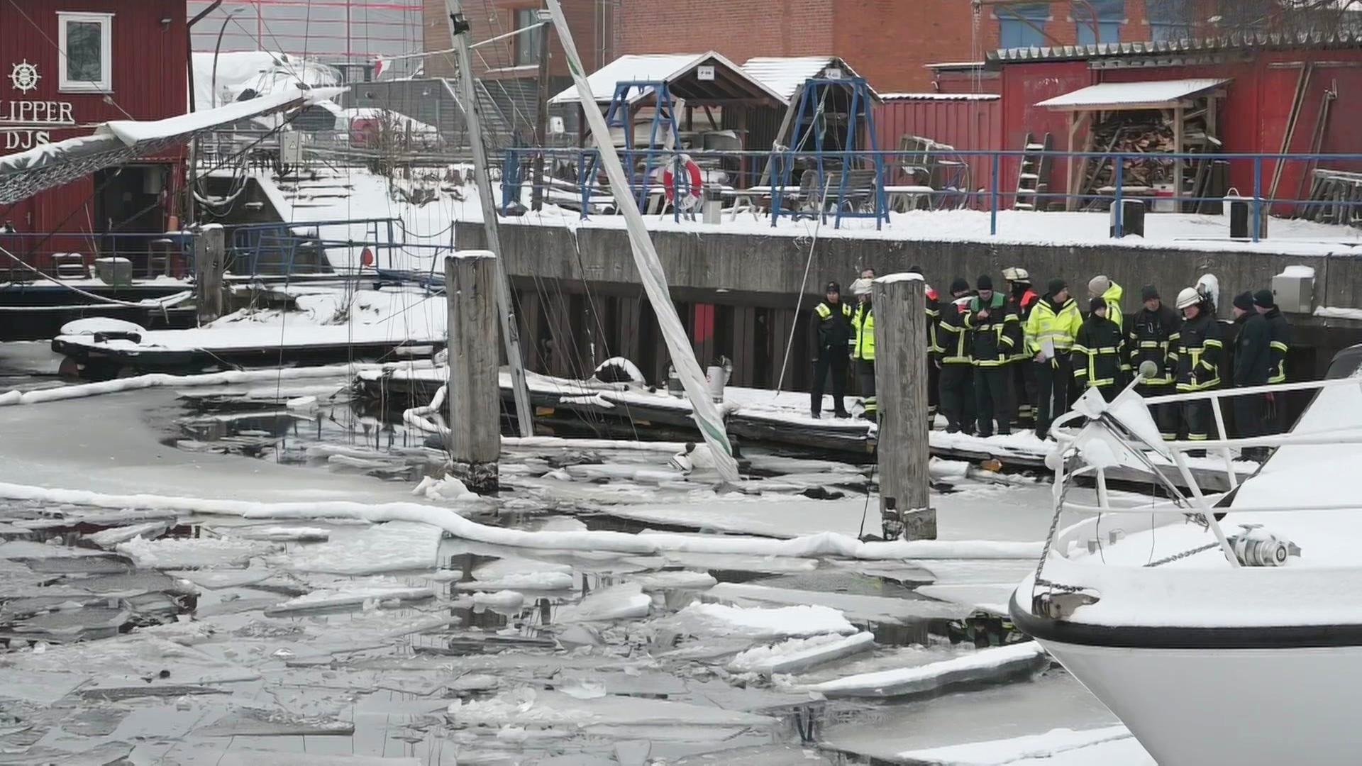 Segeljacht sinkt im Harburger Hafen