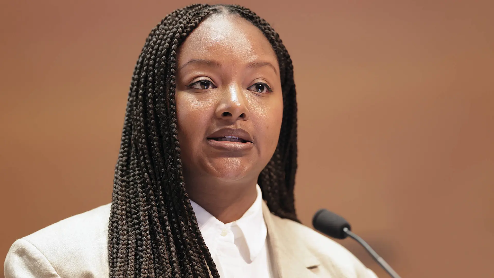 Minister Touré Criticizes Government's Nursing Care Reform