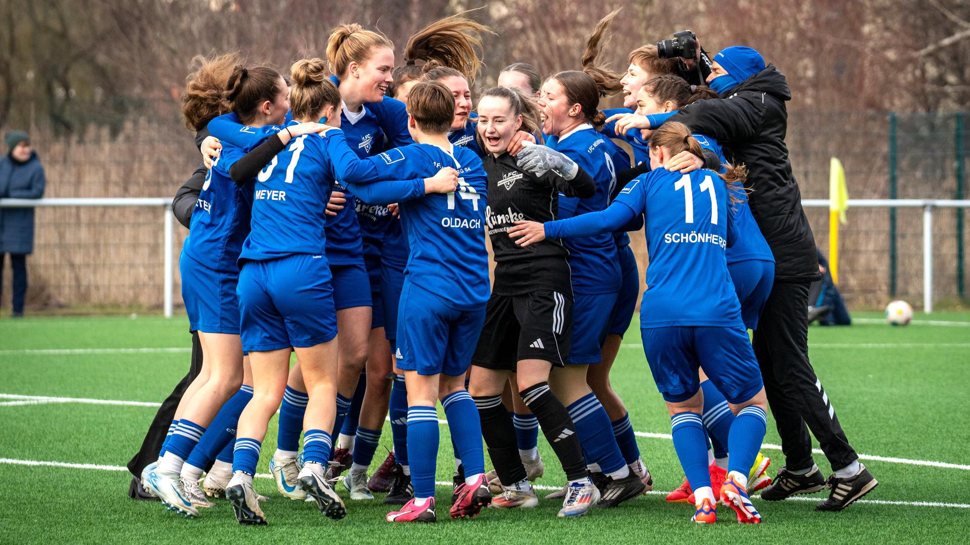 1. FC Neubrandenburg: Fußballerinnen können sich für DFB-Pokal qualifizieren