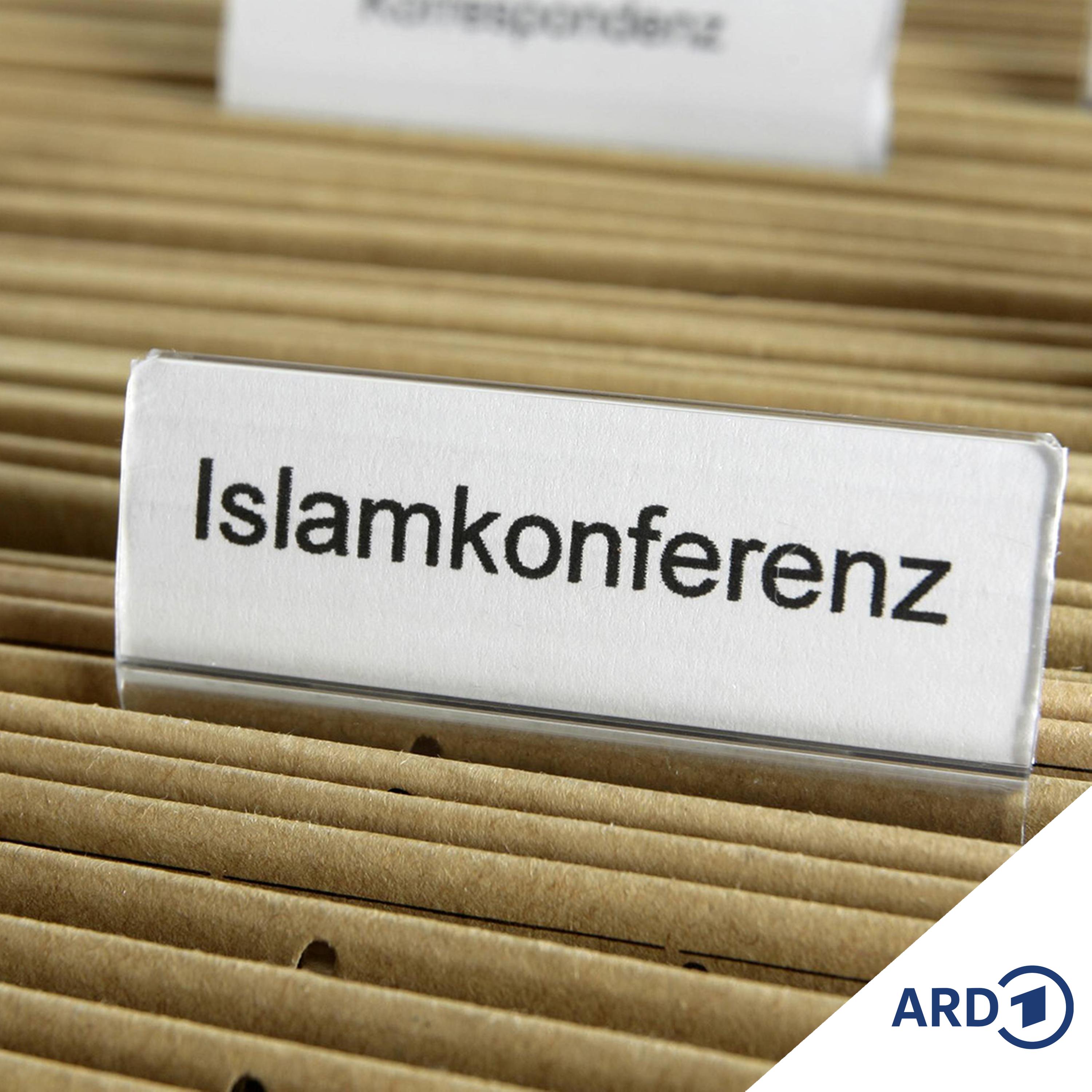 Ein Integrationsprojekt mit Streitpotenzial: 20 Jahre Islamkonferenz episode artwork
