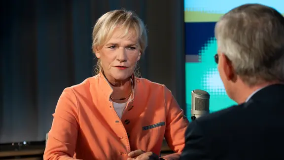 julia-wenzel-ndr-de