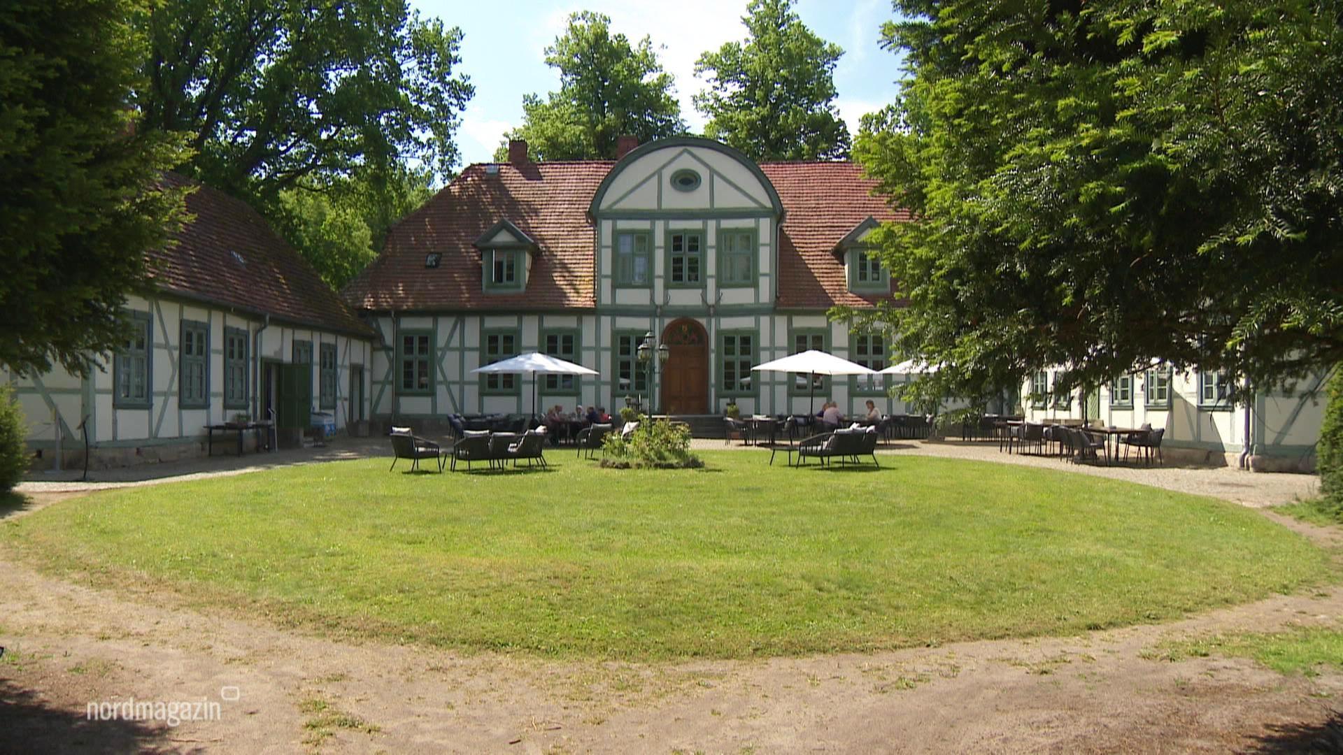 Jagdschloss Friedrichsmoor steht zum Verkauf