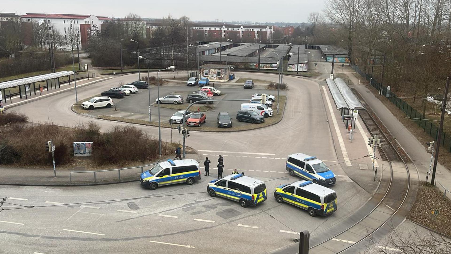 Rostock: Polizeieinsatz wegen verdächtiger Briefe in RSAG-Bahnen