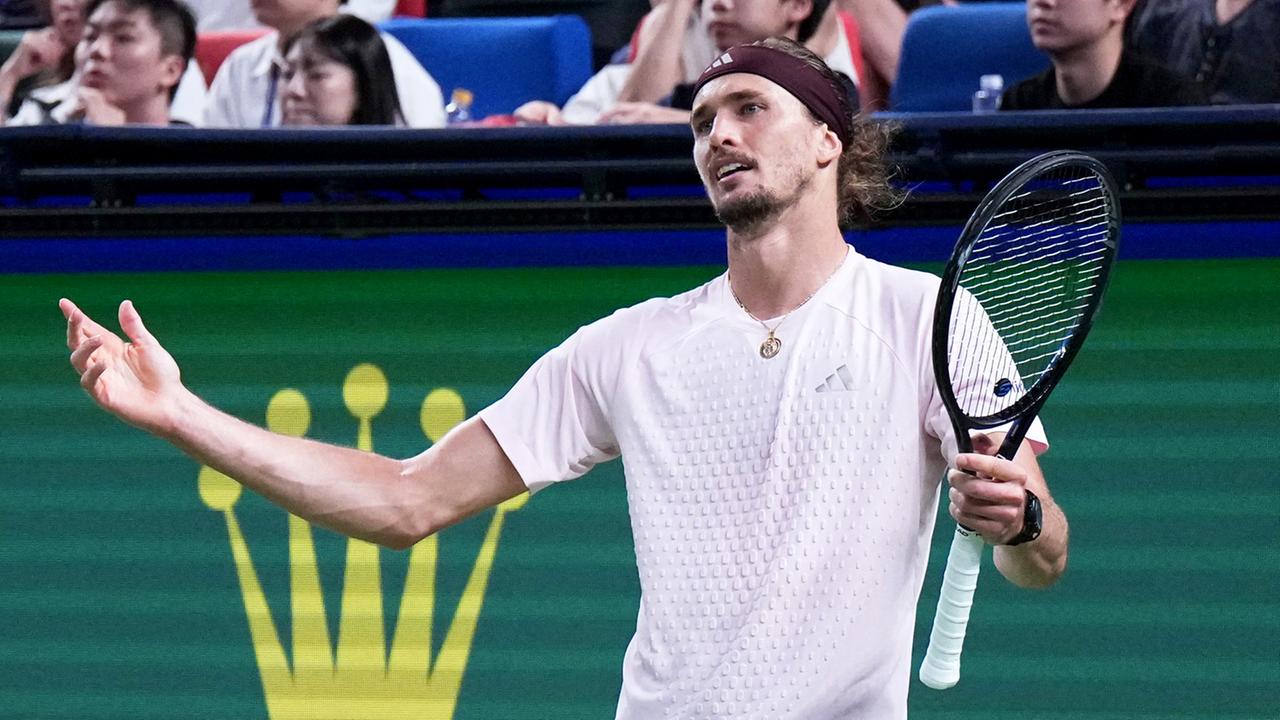 Zverev scheidet in Shanghai überraschend im Halbfinale gegen Davidovich Fokina aus
